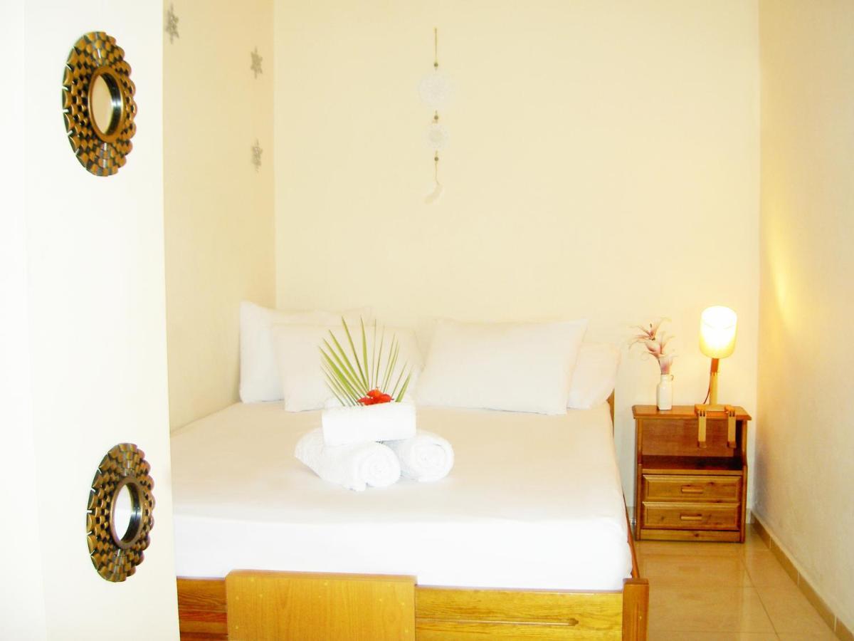 Mat Old Town Apartments A Ретимно Экстерьер фото