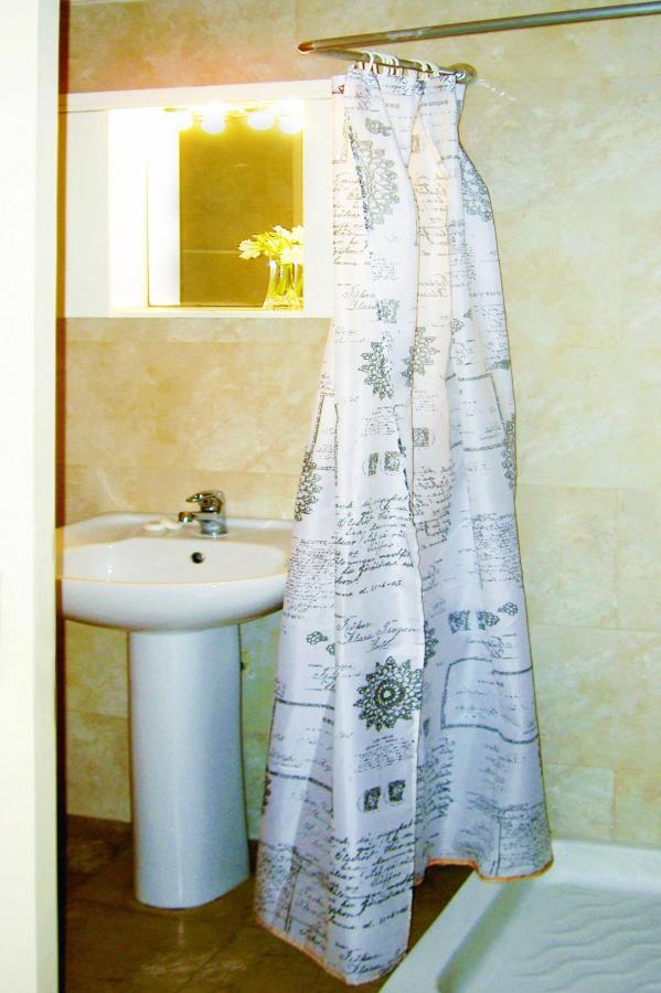 Mat Old Town Apartments A Ретимно Экстерьер фото